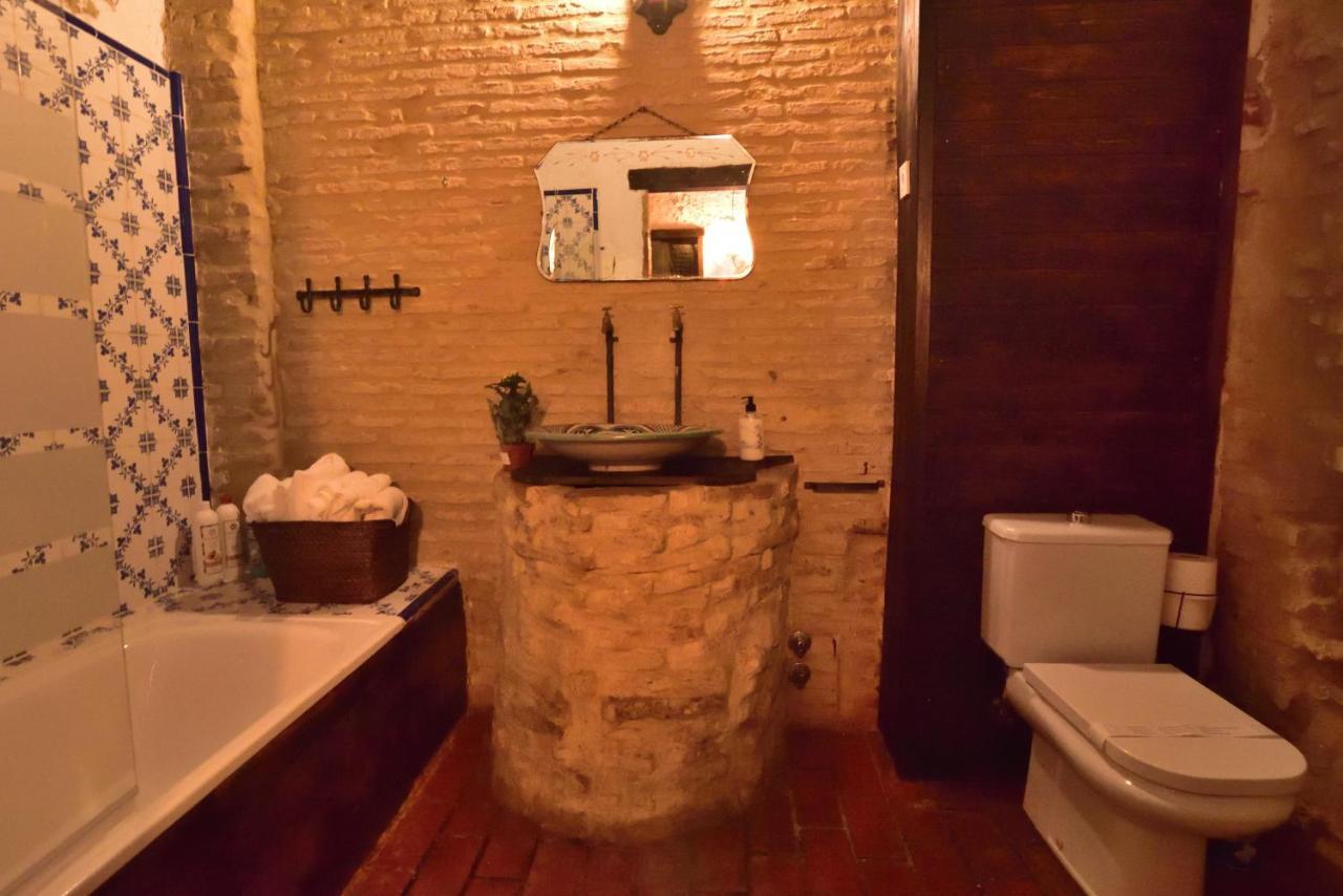 Suite Dona Ines Barrio Santacruz Sevilla Exterior foto
