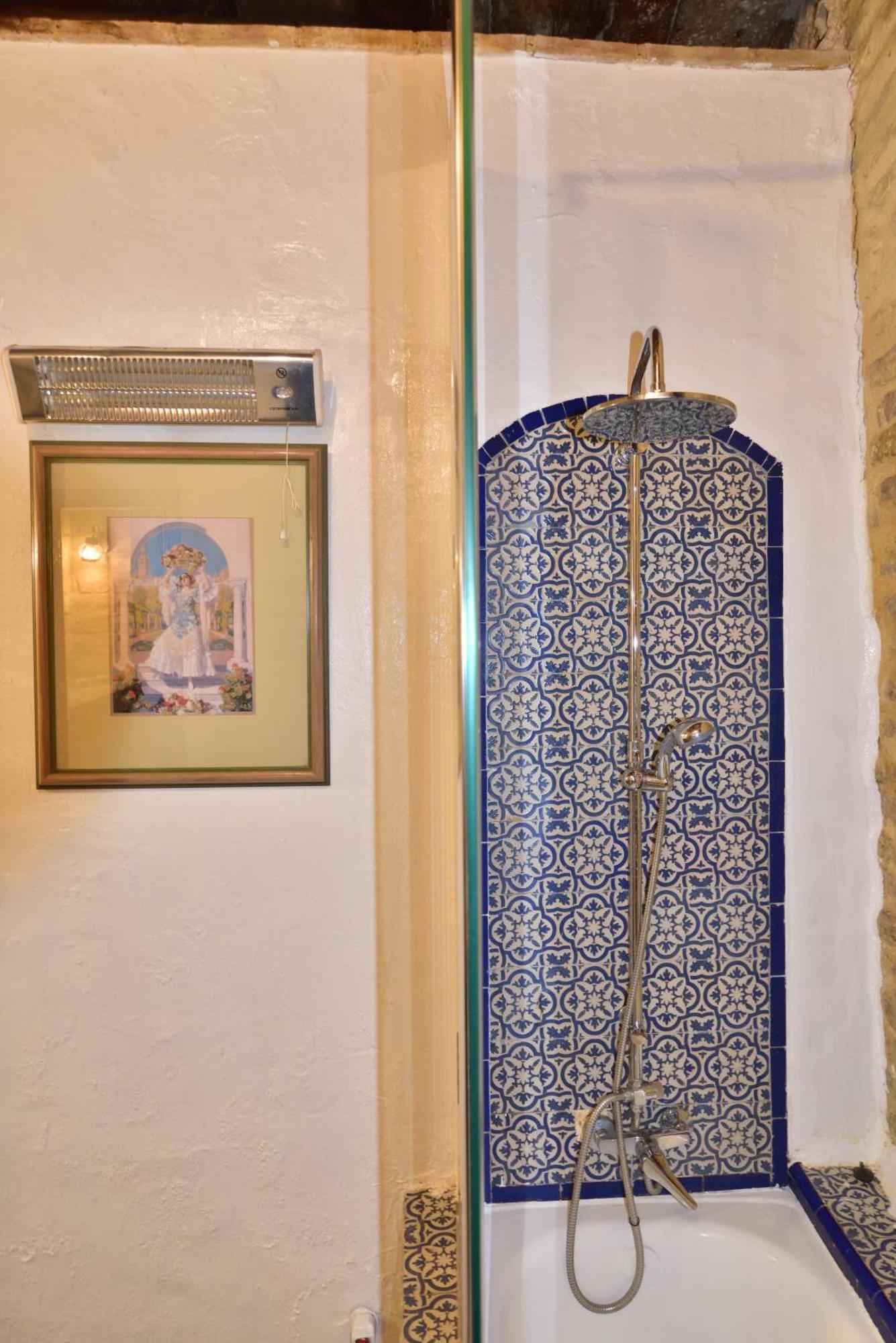 Suite Dona Ines Barrio Santacruz Sevilla Exterior foto